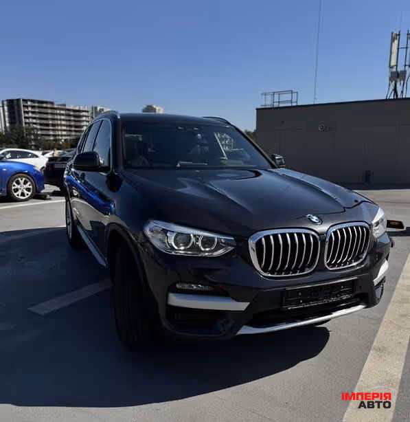 BMW X3 - фото 3
