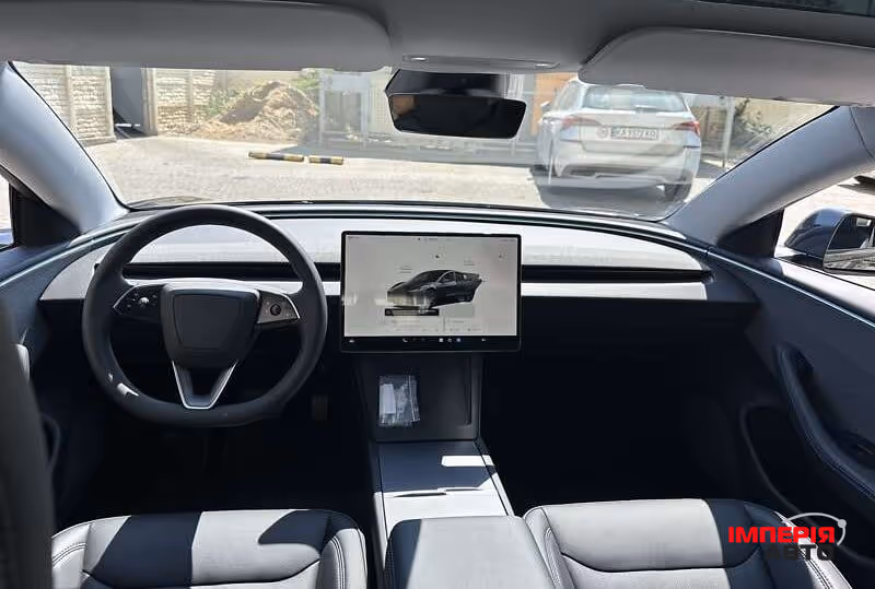 Tesla Model 3 - фото 8