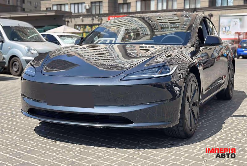 Tesla Model 3 - фото 4