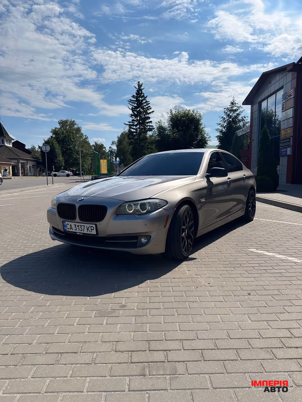 BMW 5 серії - фото 2