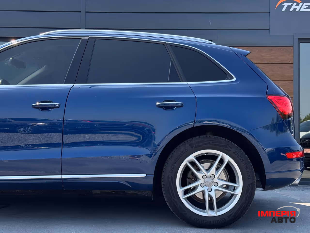 Audi Q5 - фото 18