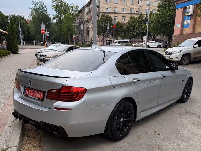 BMW 5 серії - фото 4