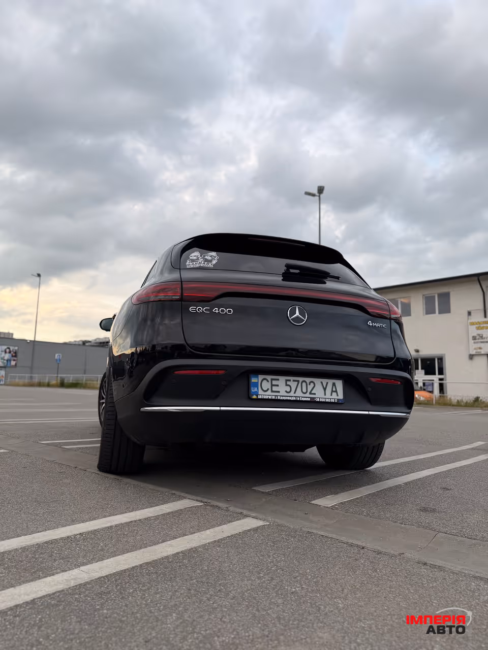 Mercedes-Benz EQC - фото 9