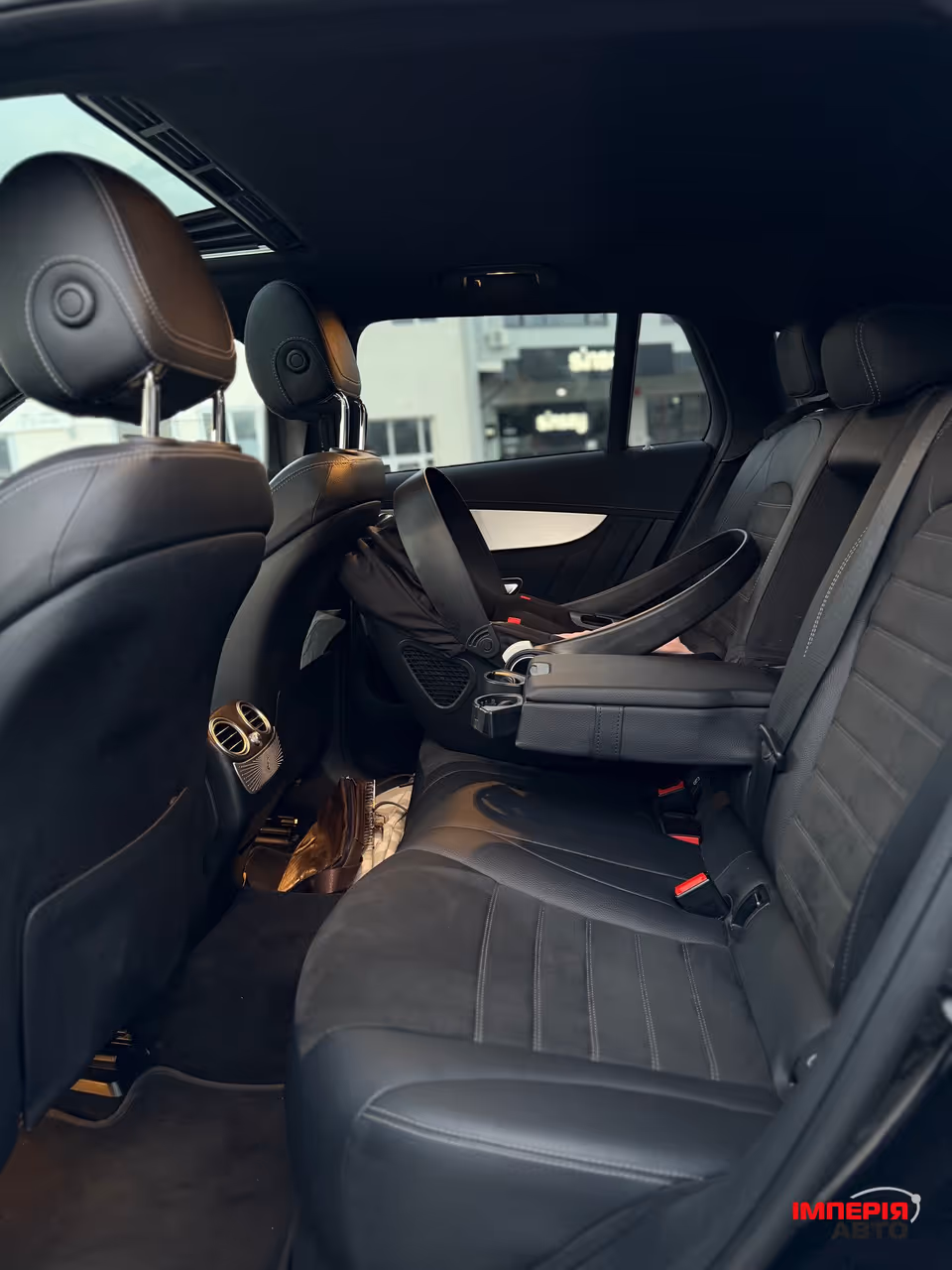 Mercedes-Benz EQC - фото 42