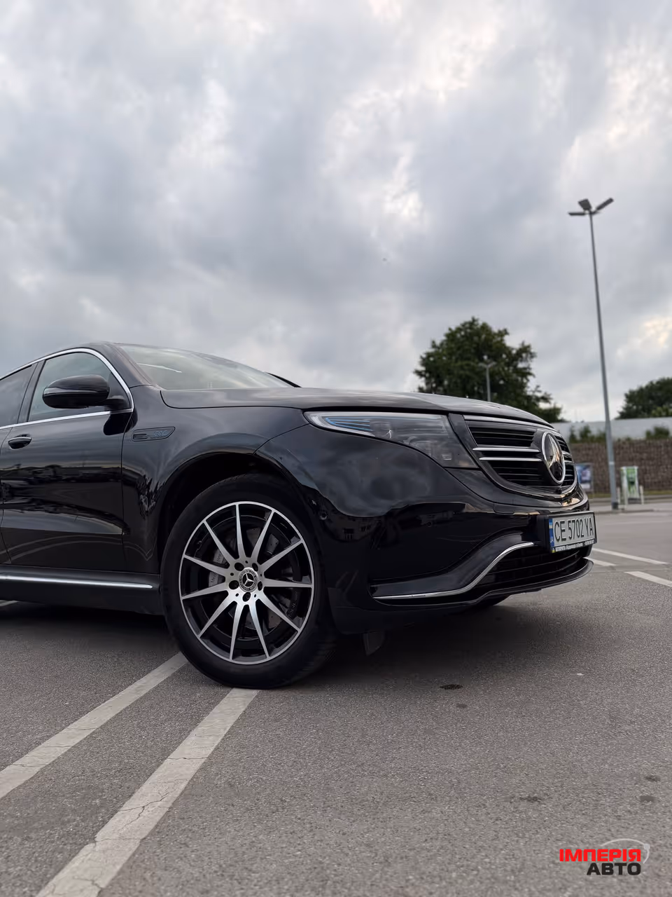 Mercedes-Benz EQC - фото 14