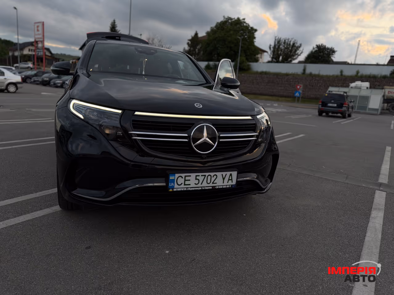 Mercedes-Benz EQC - фото 47
