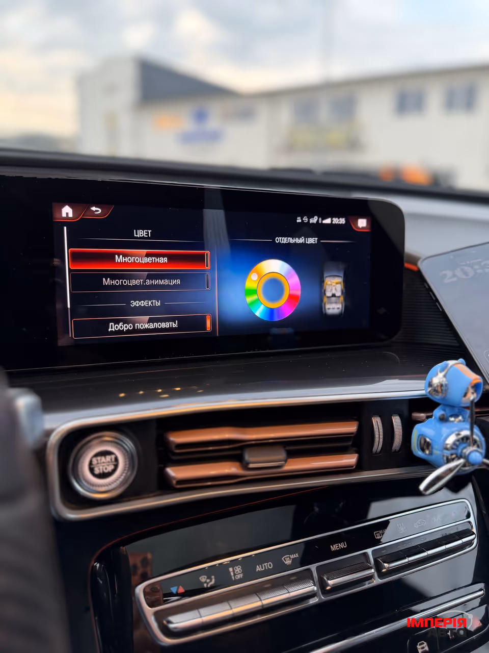 Mercedes-Benz EQC - фото 26