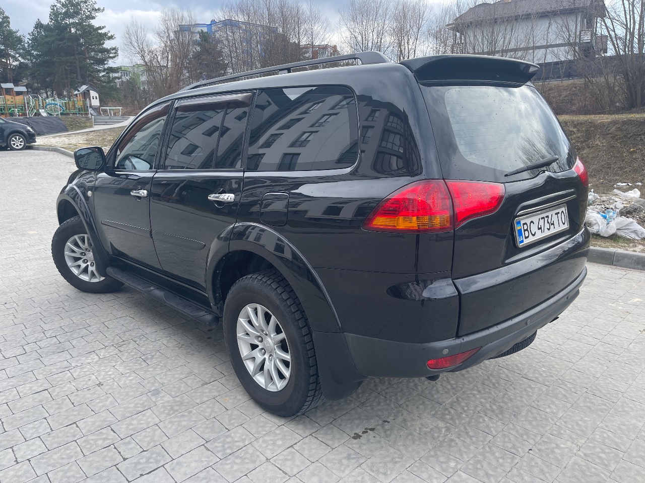 Mitsubishi Pajero Sport - фото 1