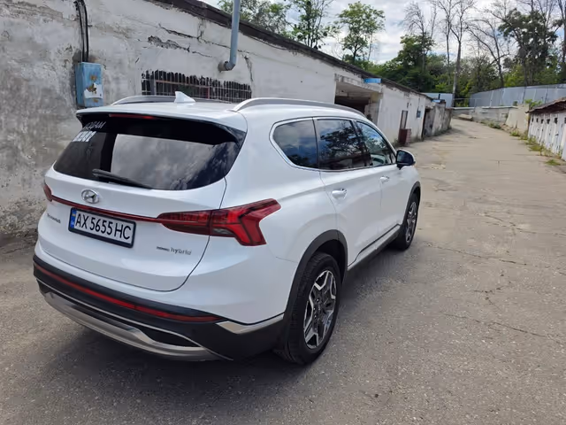 Hyundai Santa Fe - фото 3
