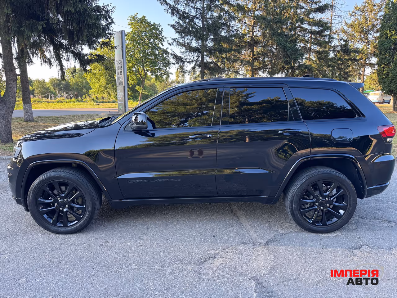 Jeep Grand Cherokee - фото 10