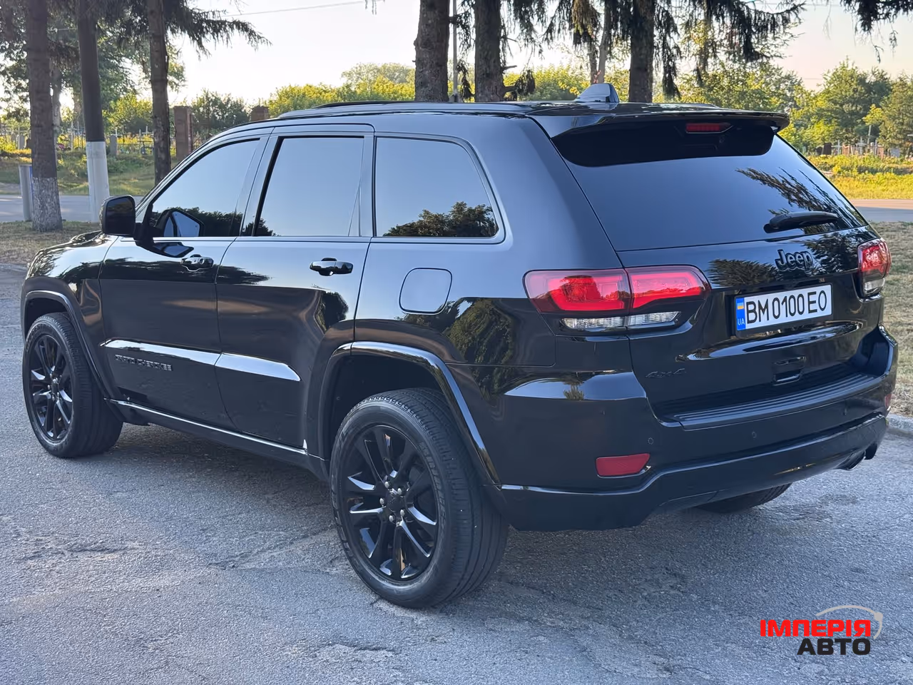 Jeep Grand Cherokee - фото 13