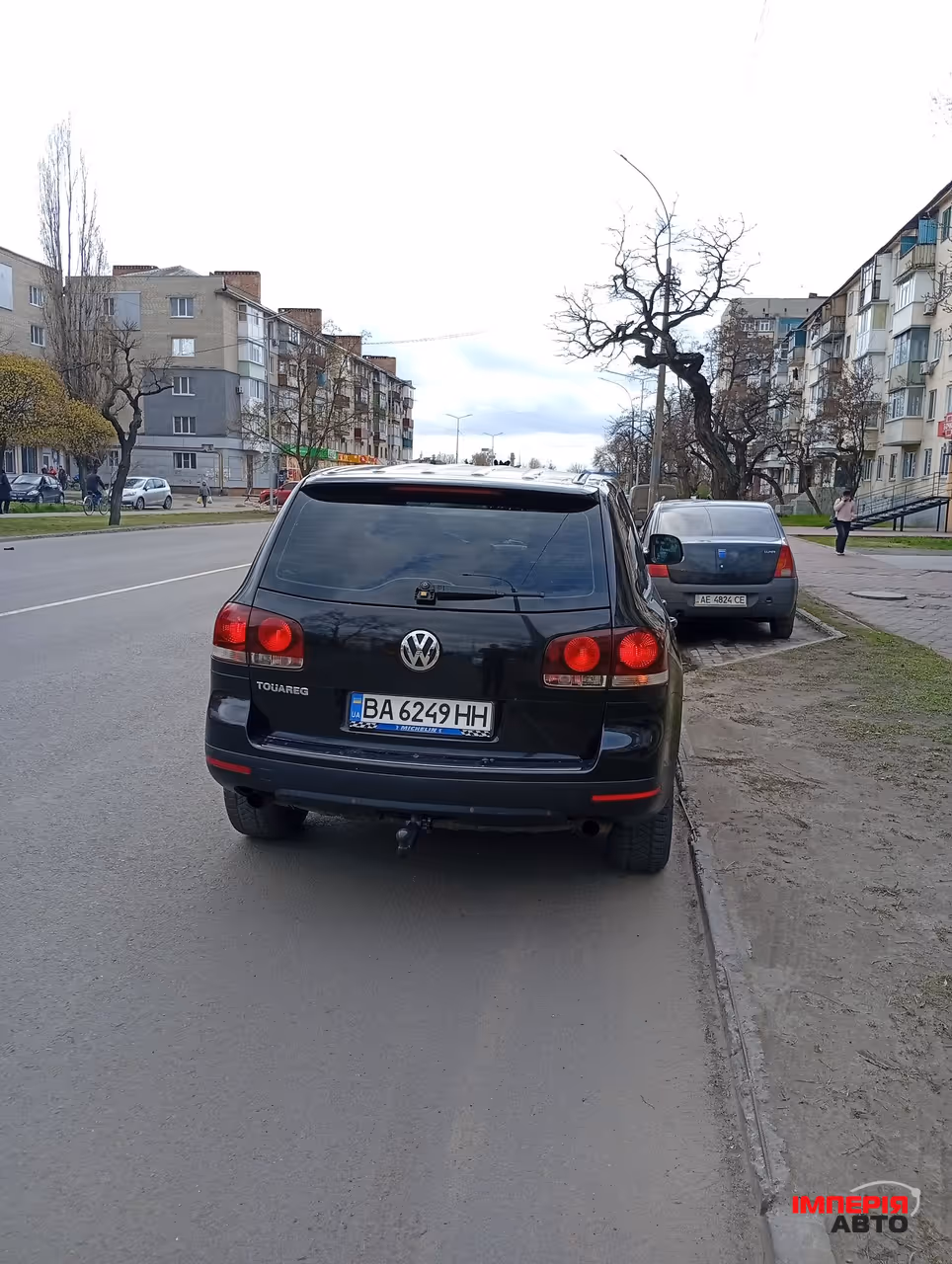 Volkswagen Touareg - фото 3