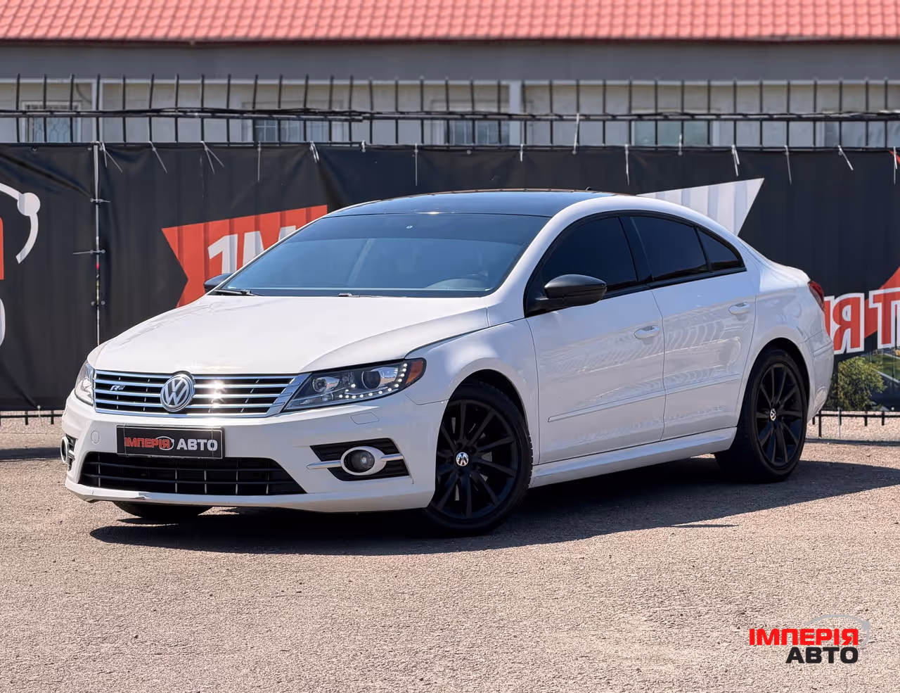 Volkswagen Passat CC - фото 1