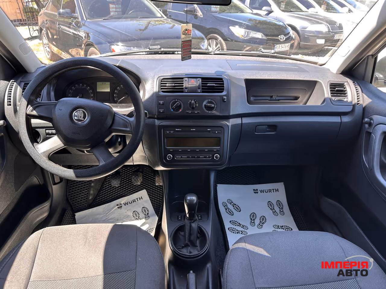 Skoda Fabia - фото 4