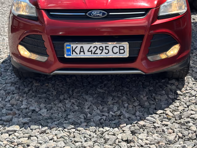 Ford Escape - фото 2