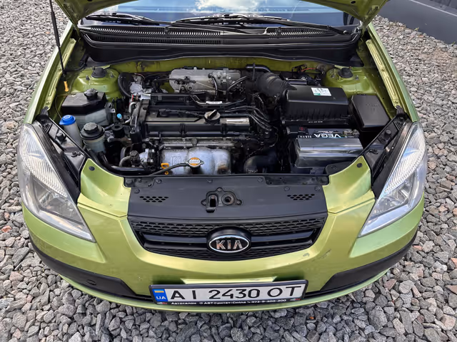 Kia Rio - фото 4