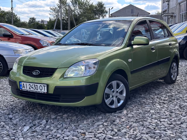 Kia Rio - фото 3
