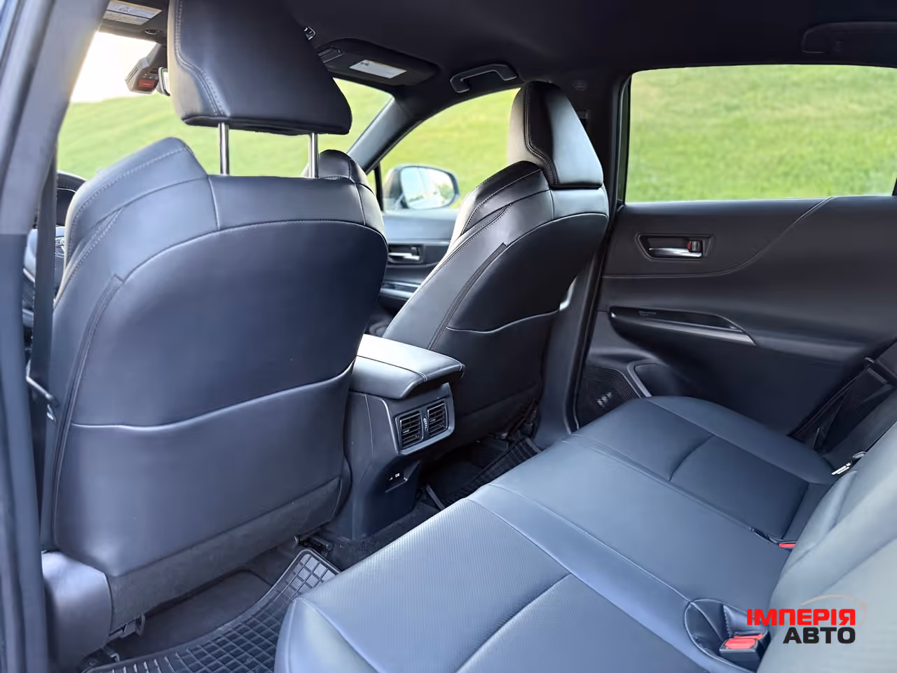 Toyota Venza - фото 8