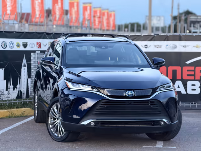 Toyota Venza - фото 3