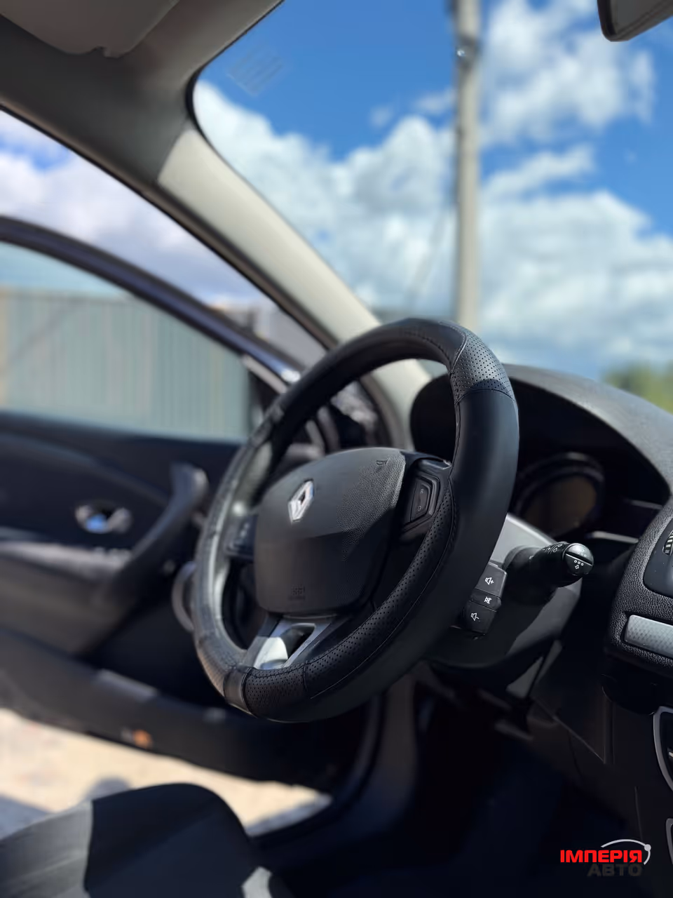 Renault Megane - фото 4