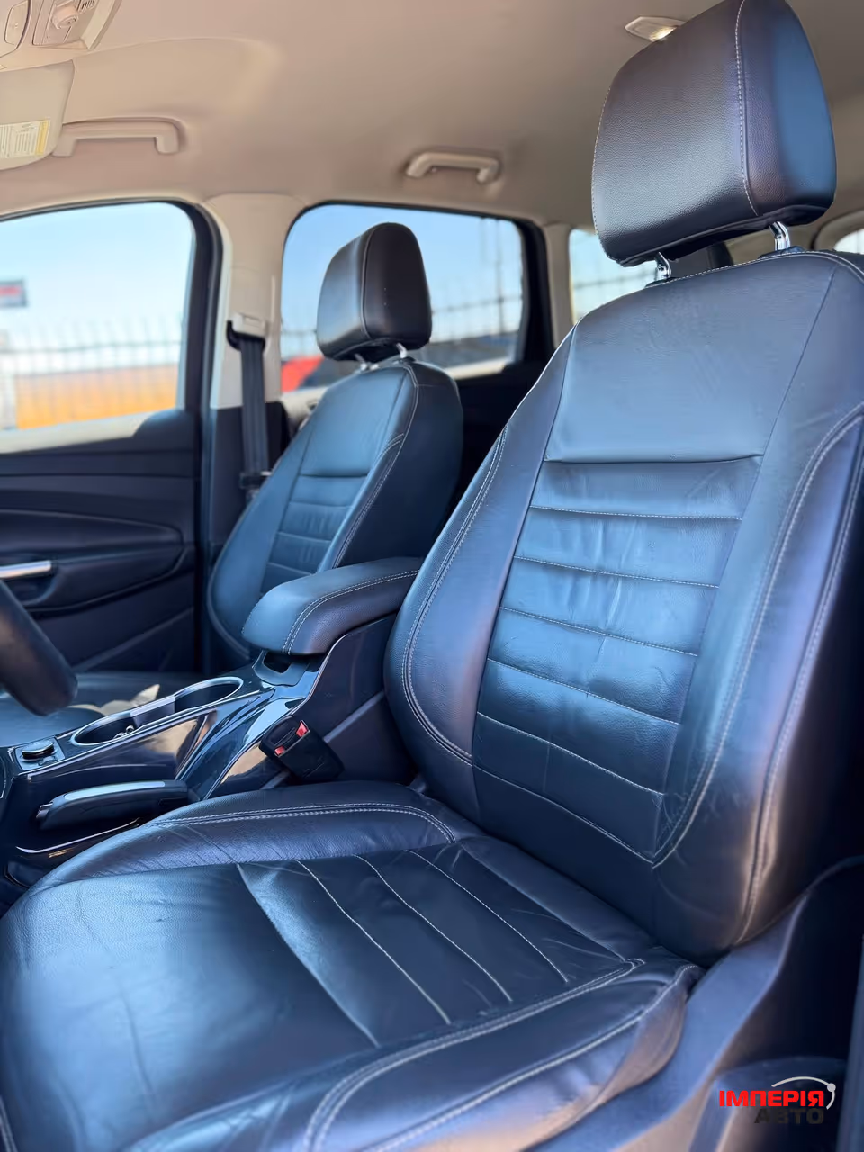 Ford Escape - фото 9