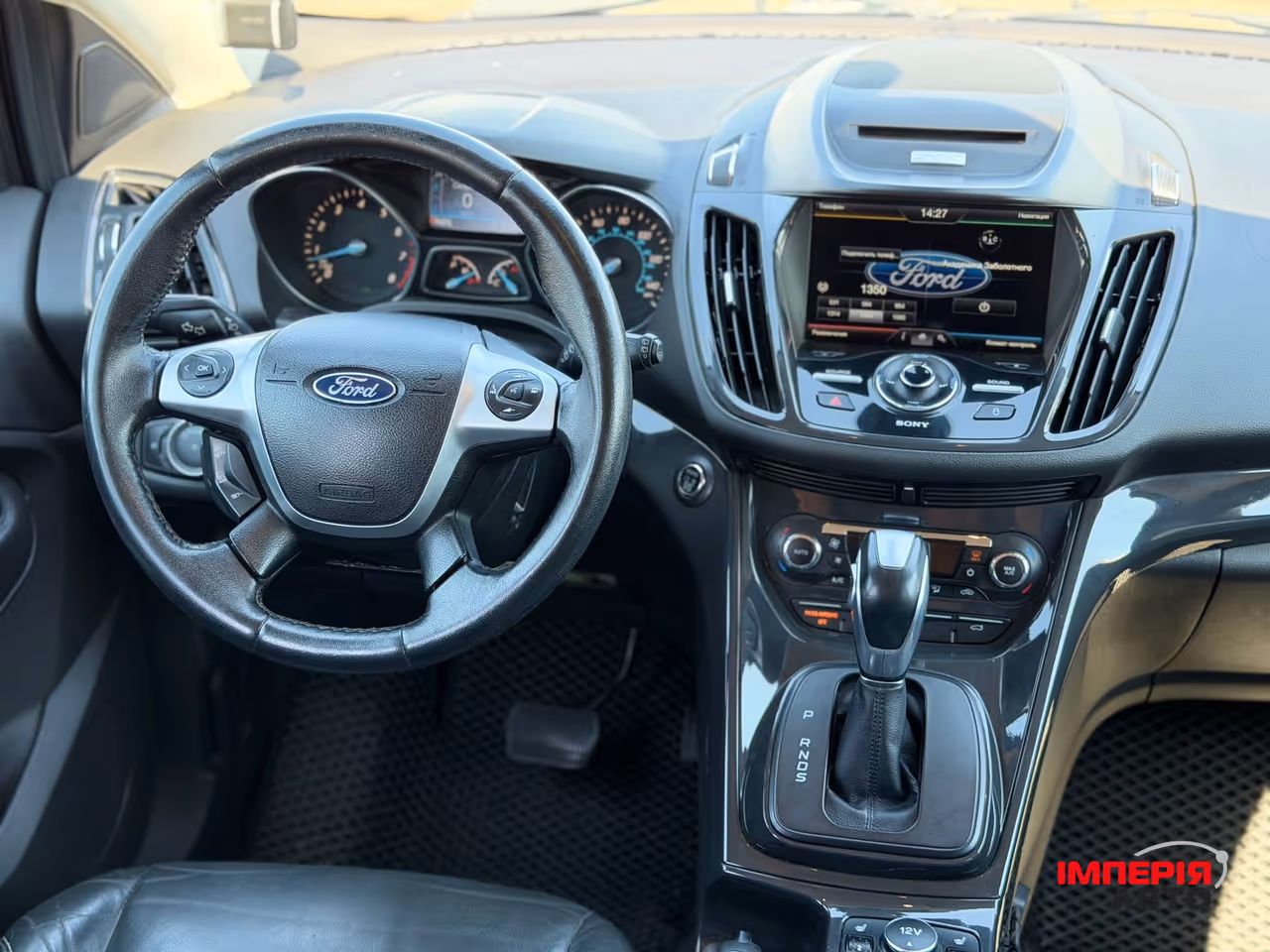 Ford Escape - фото 10