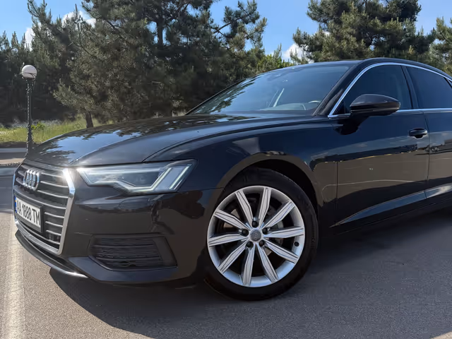Audi A6 - фото 5