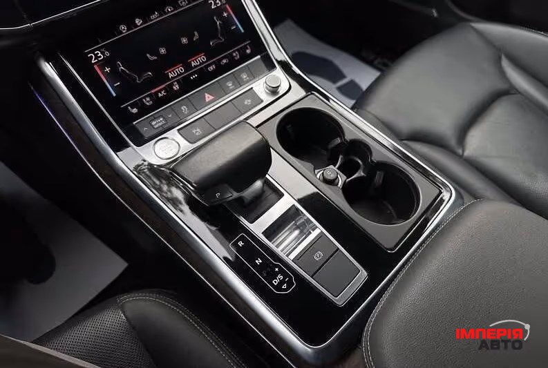 Audi Q8 - фото 16