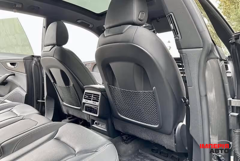Audi Q8 - фото 24