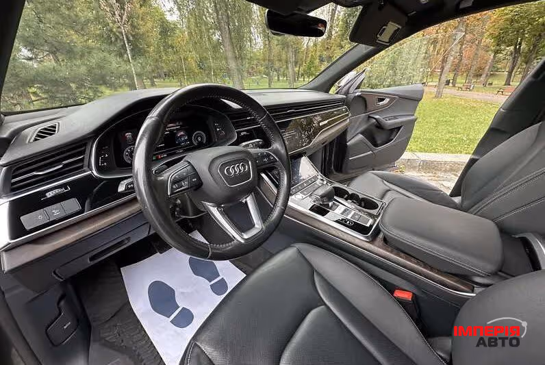 Audi Q8 - фото 9