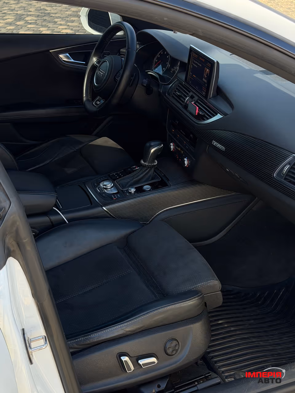 Audi A7 - фото 14
