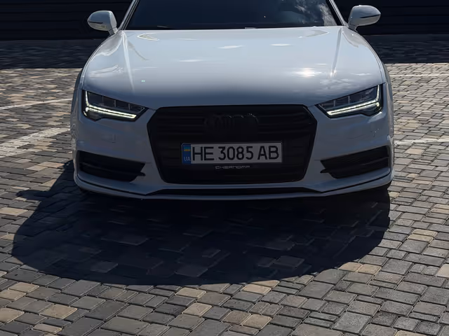Audi A7 - фото 3