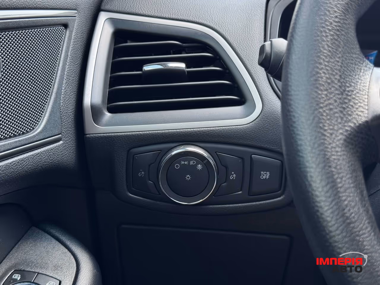 Ford Edge - фото 42