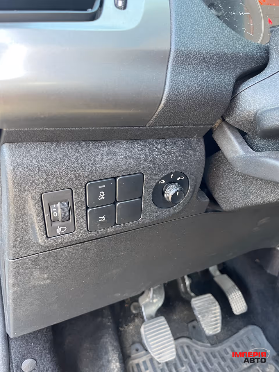 Peugeot 301 - фото 17
