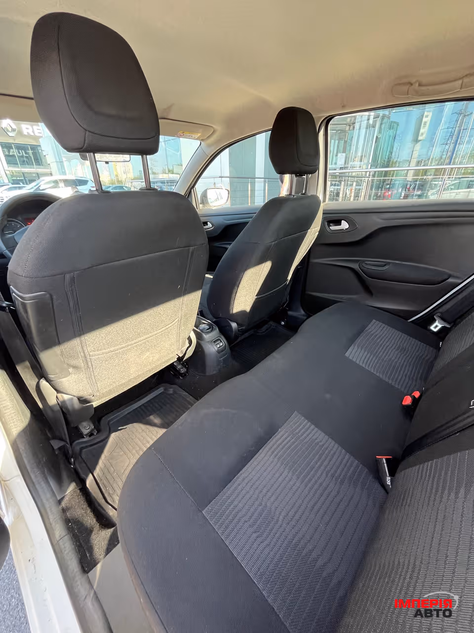 Peugeot 301 - фото 15