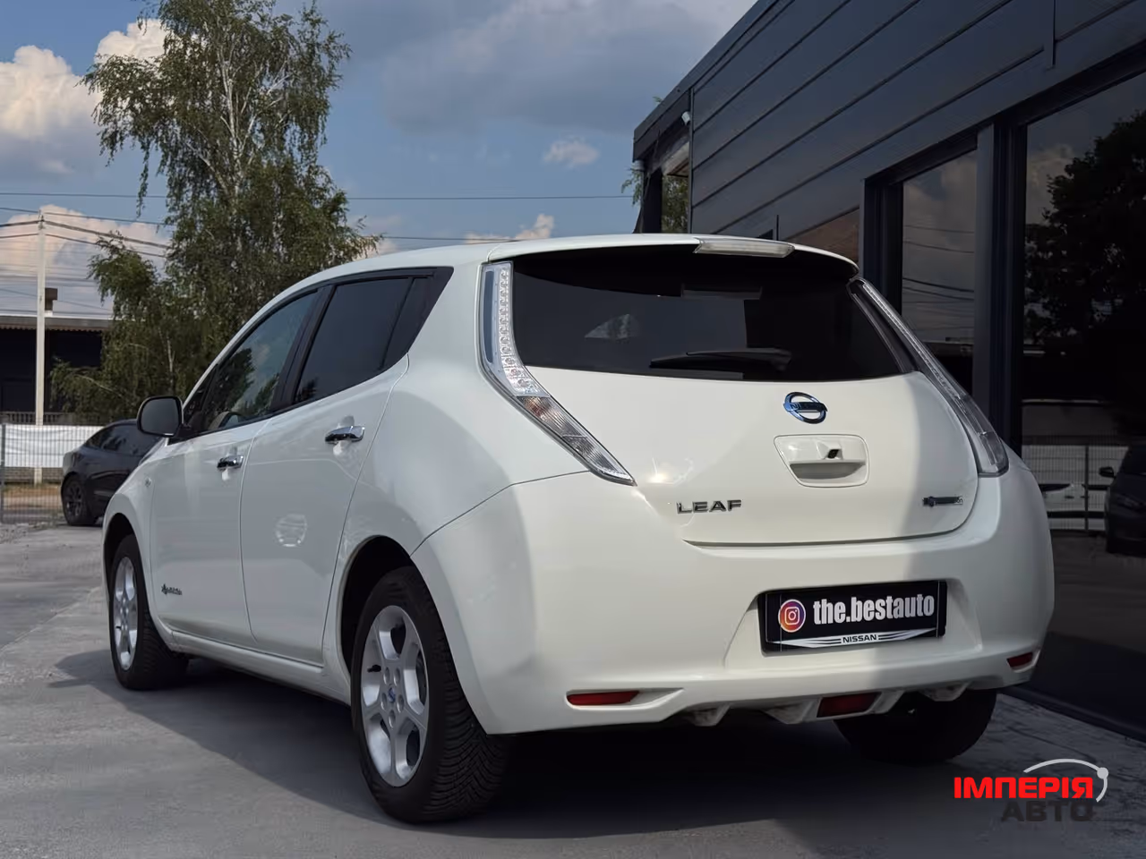 Nissan Leaf - фото 10