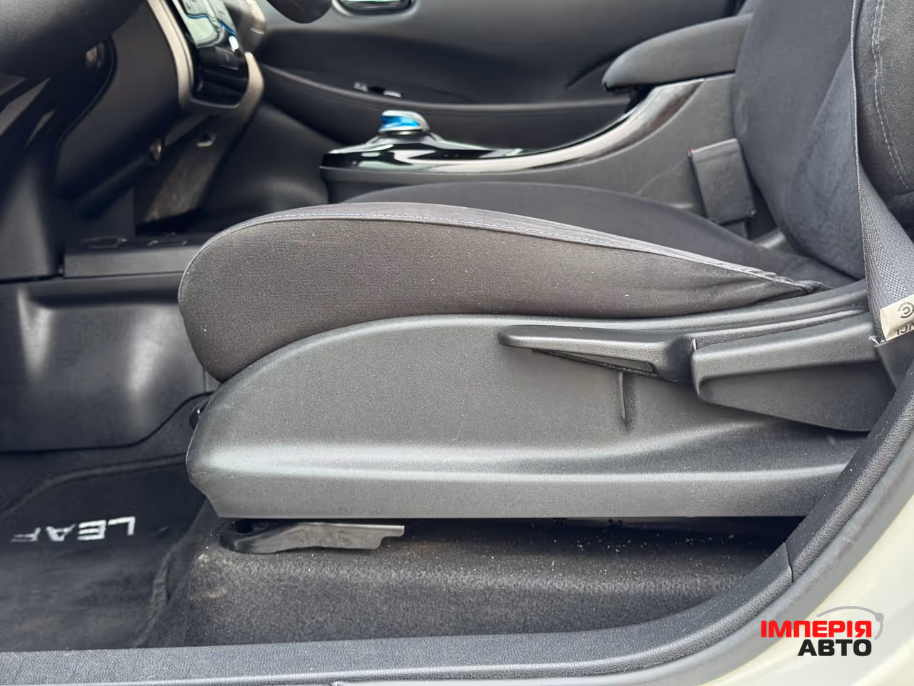 Nissan Leaf - фото 27