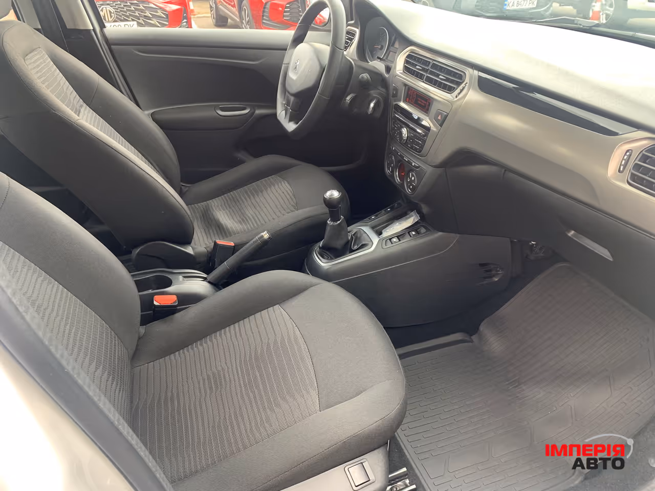 Peugeot 301 - фото 10
