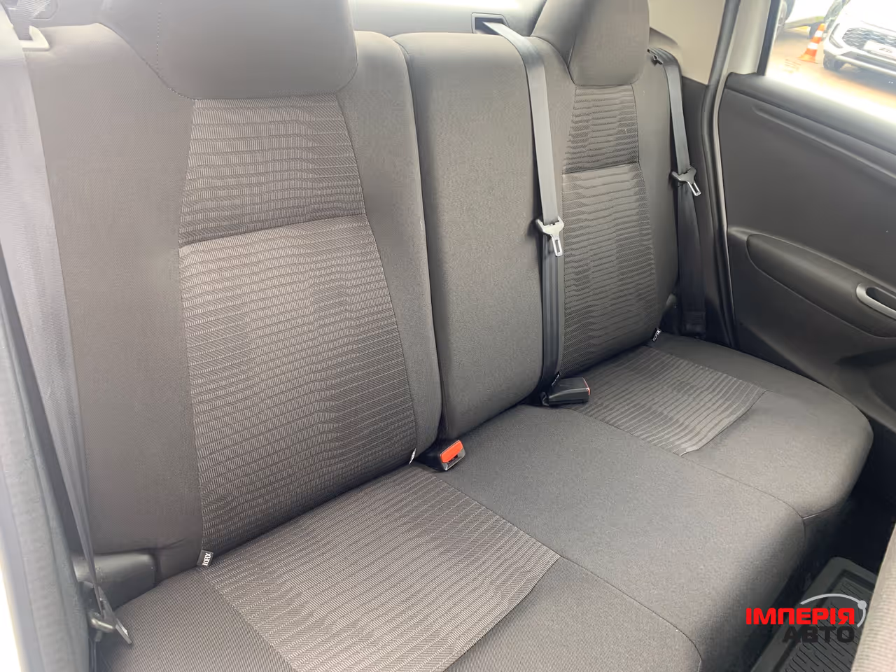 Peugeot 301 - фото 18