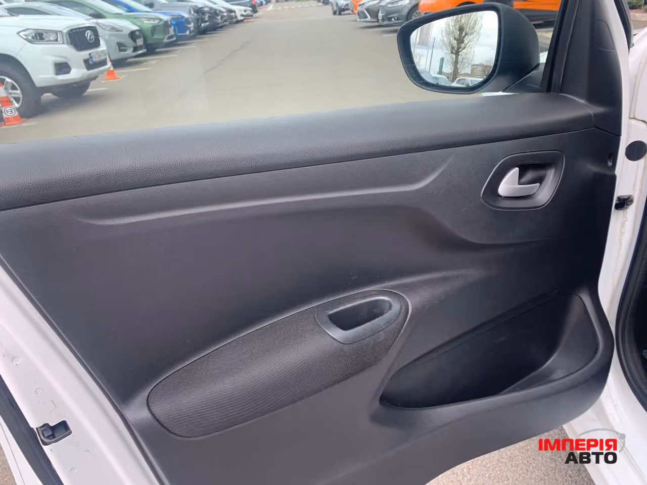 Peugeot 301 - фото 23