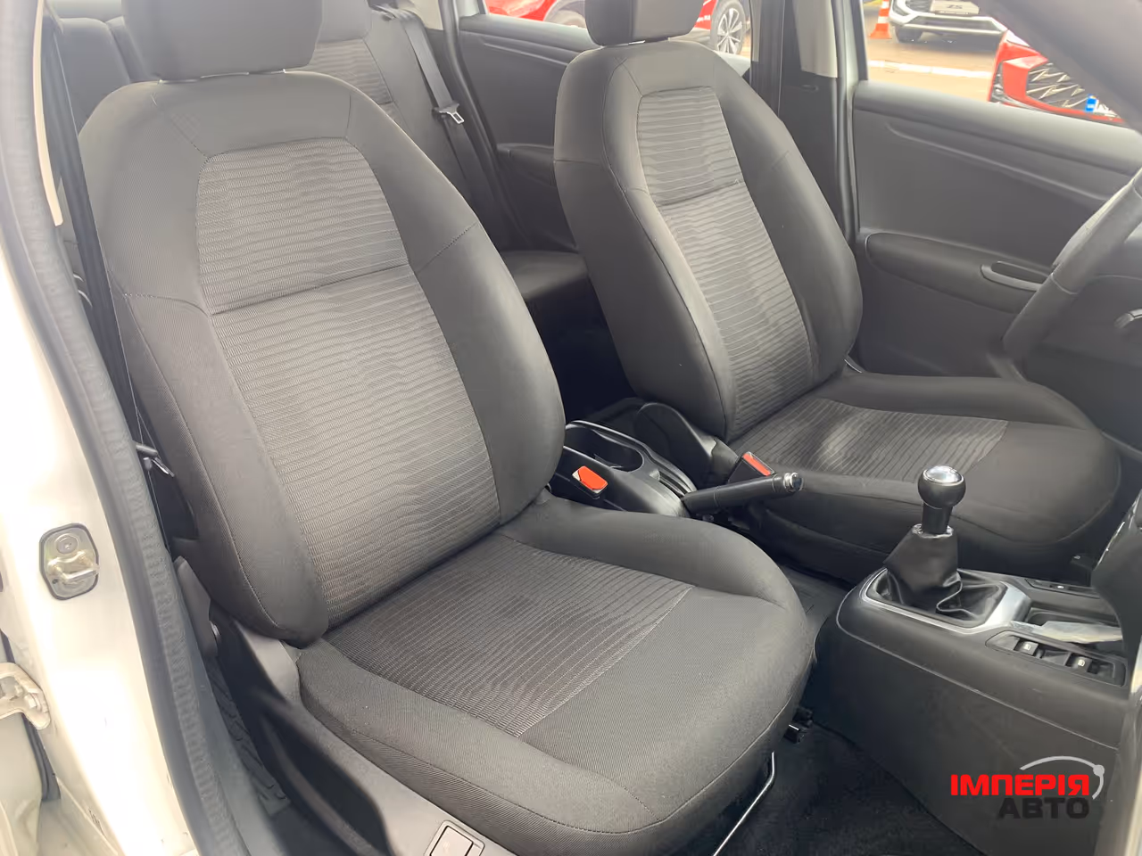 Peugeot 301 - фото 11