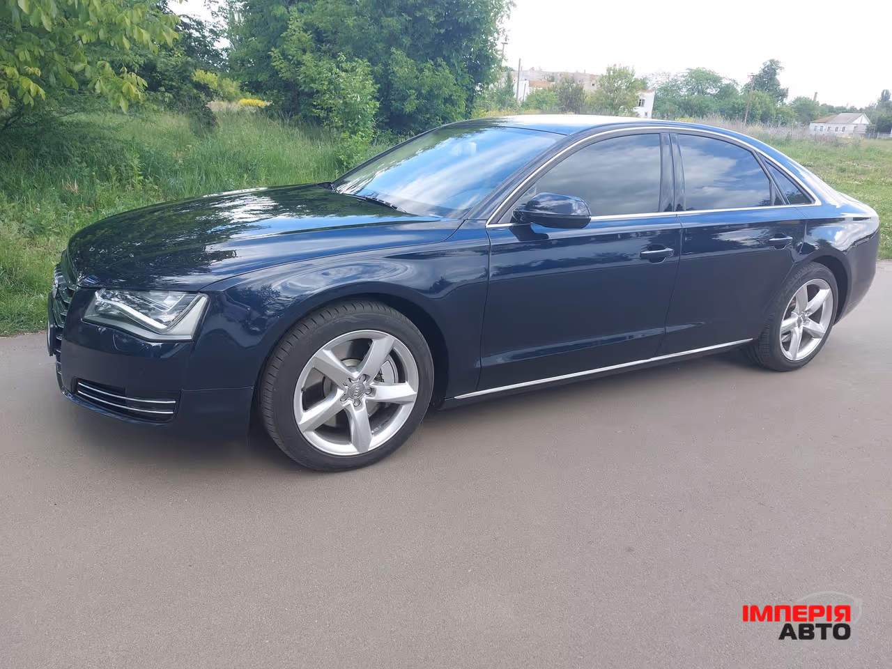 Audi A8 - фото 4