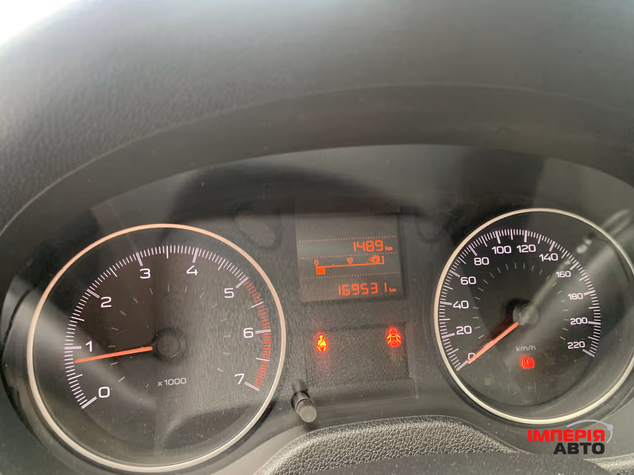 Peugeot 301 - фото 28
