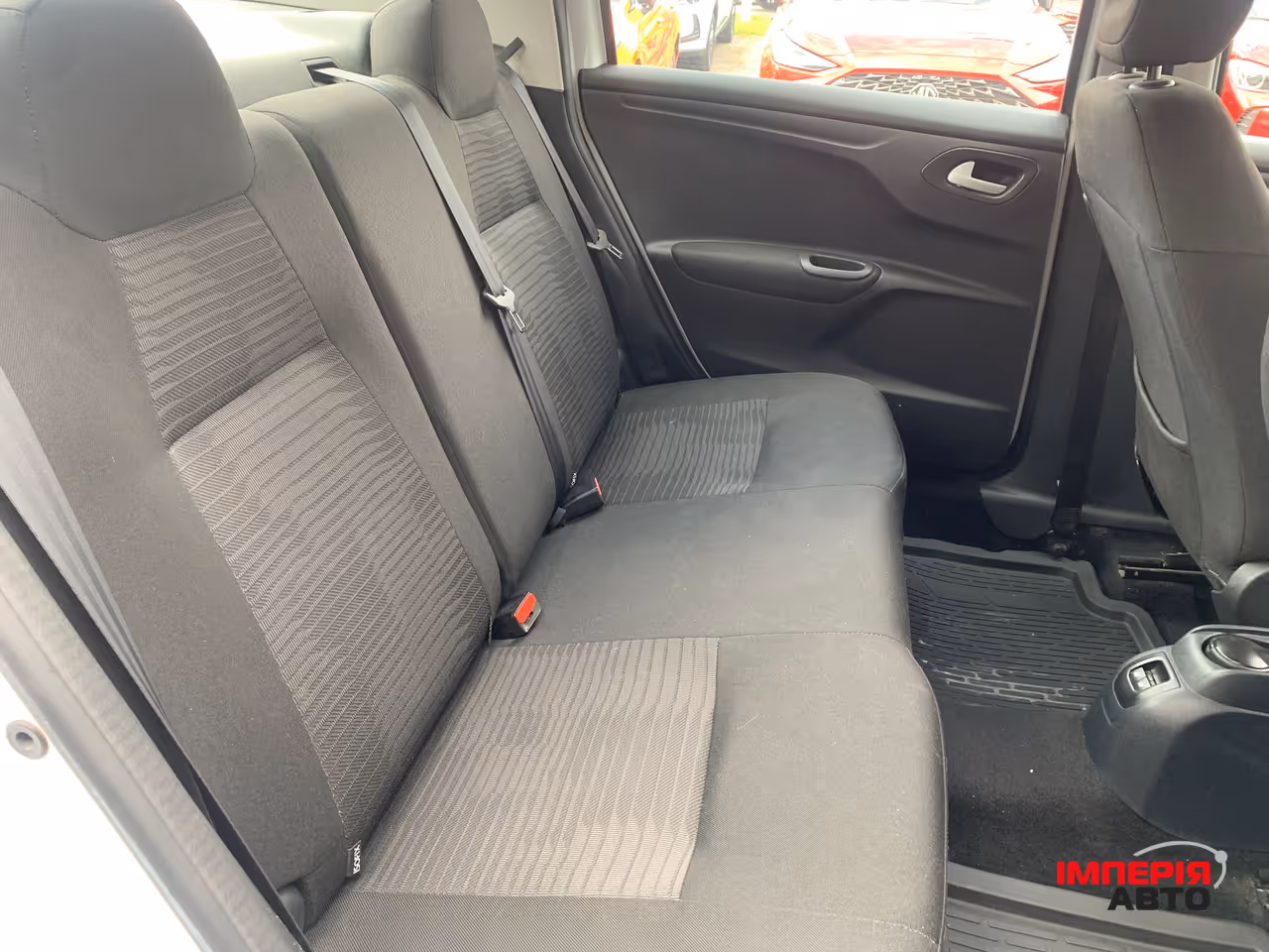 Peugeot 301 - фото 17