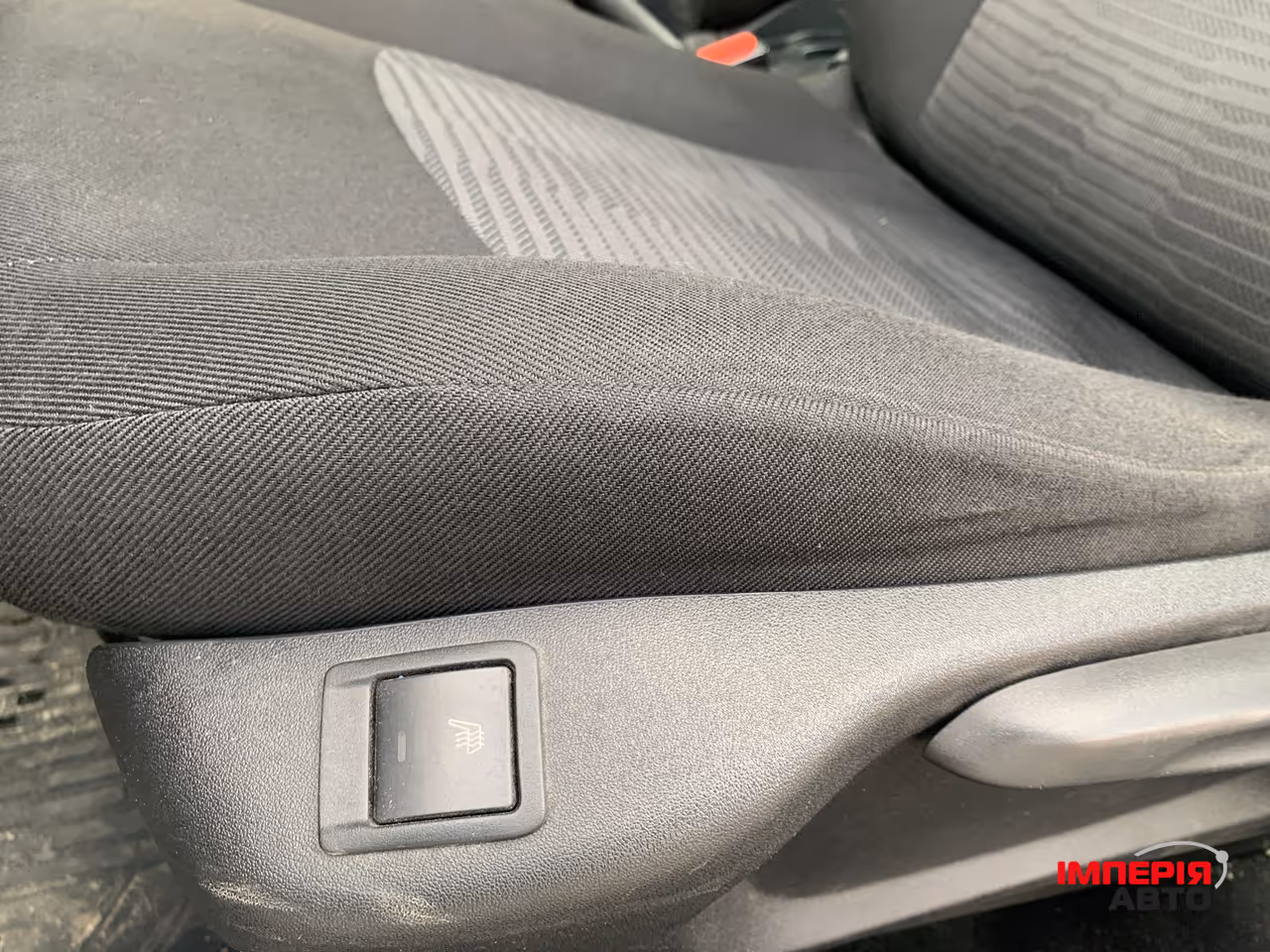Peugeot 301 - фото 24