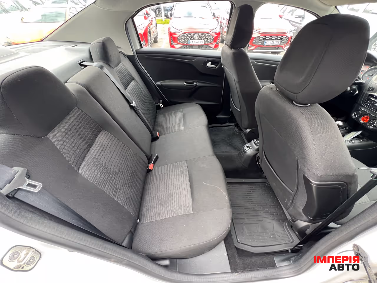 Peugeot 301 - фото 9