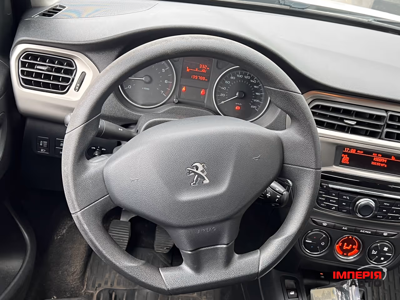 Peugeot 301 - фото 6