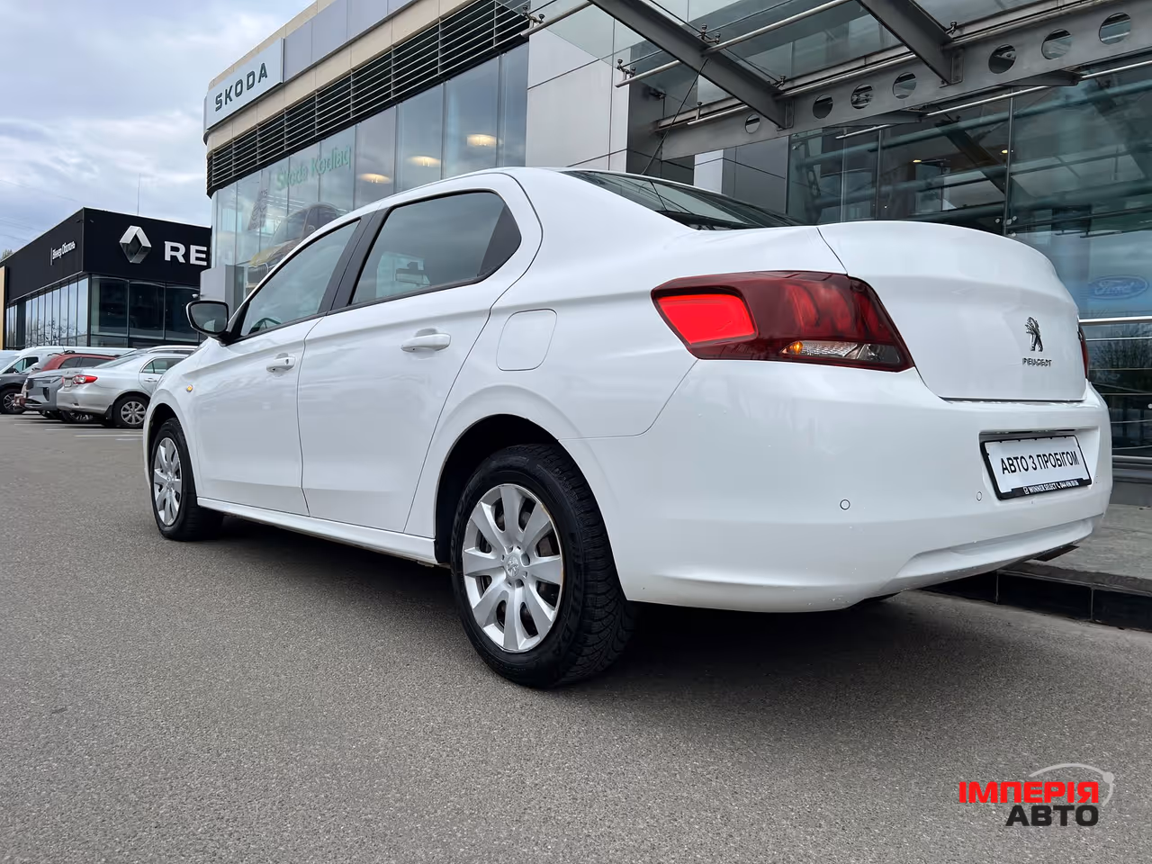 Peugeot 301 - фото 24