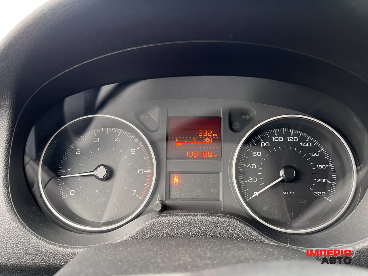 Peugeot 301 - фото 16
