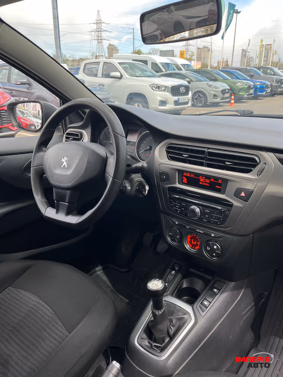 Peugeot 301 - фото 15